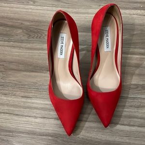 Red Steve Madden pumps